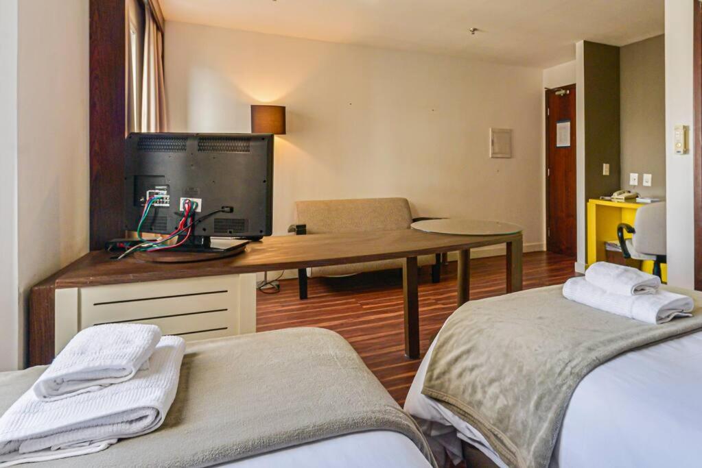 Bhomy Jardins 1 Quadra Da Av Paulista No1709 Hotel Сао Паоло Екстериор снимка