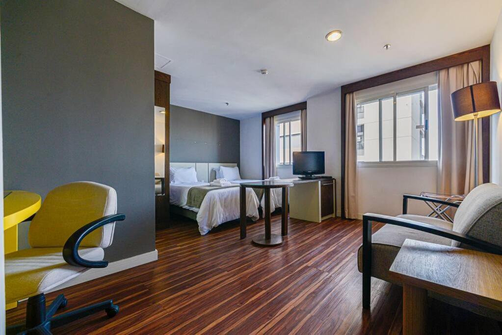Bhomy Jardins 1 Quadra Da Av Paulista No1709 Hotel Сао Паоло Екстериор снимка