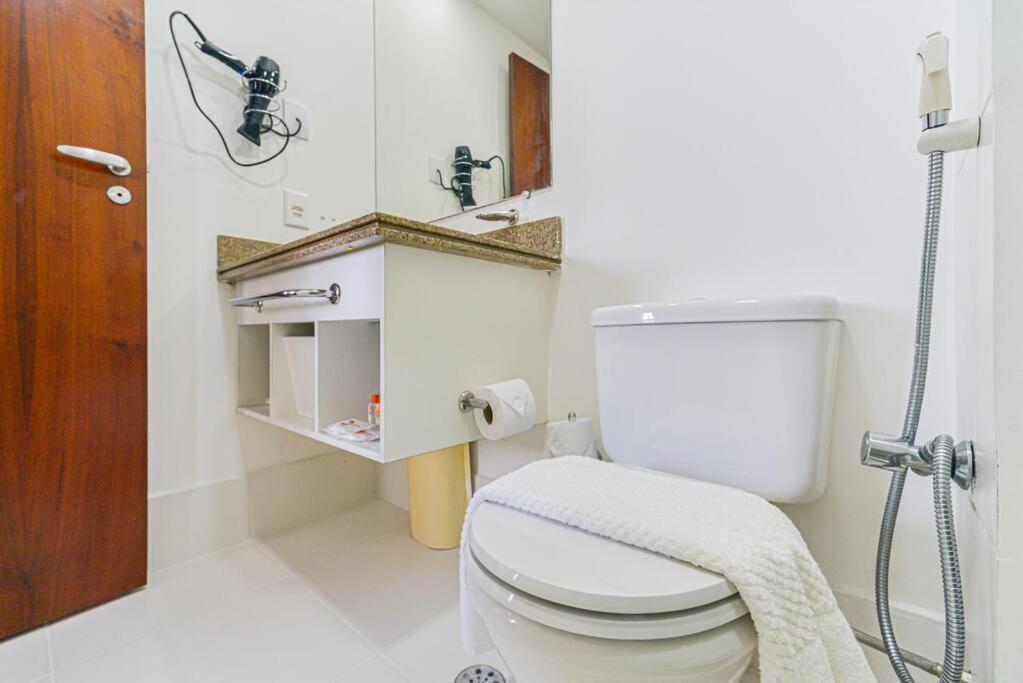 Bhomy Jardins 1 Quadra Da Av Paulista No1709 Hotel Сао Паоло Екстериор снимка